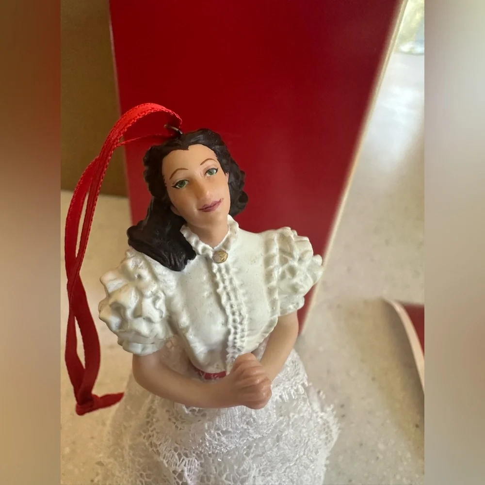 Vintage Hallmark Keepsake Christmas Ornament Gone with the Wind Scarlett O’Hara.